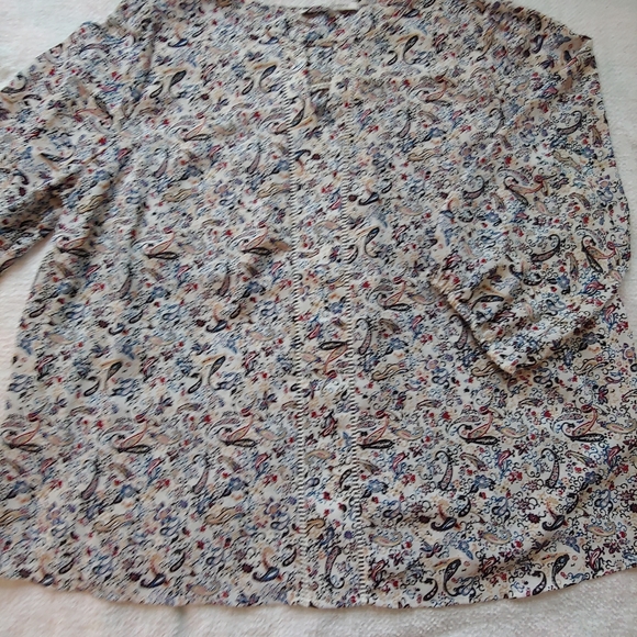 NWOT Collective Concepts Warner Lattice Detail Floral & Paisley Blouse – Size 2X - Picture 2 of 12
